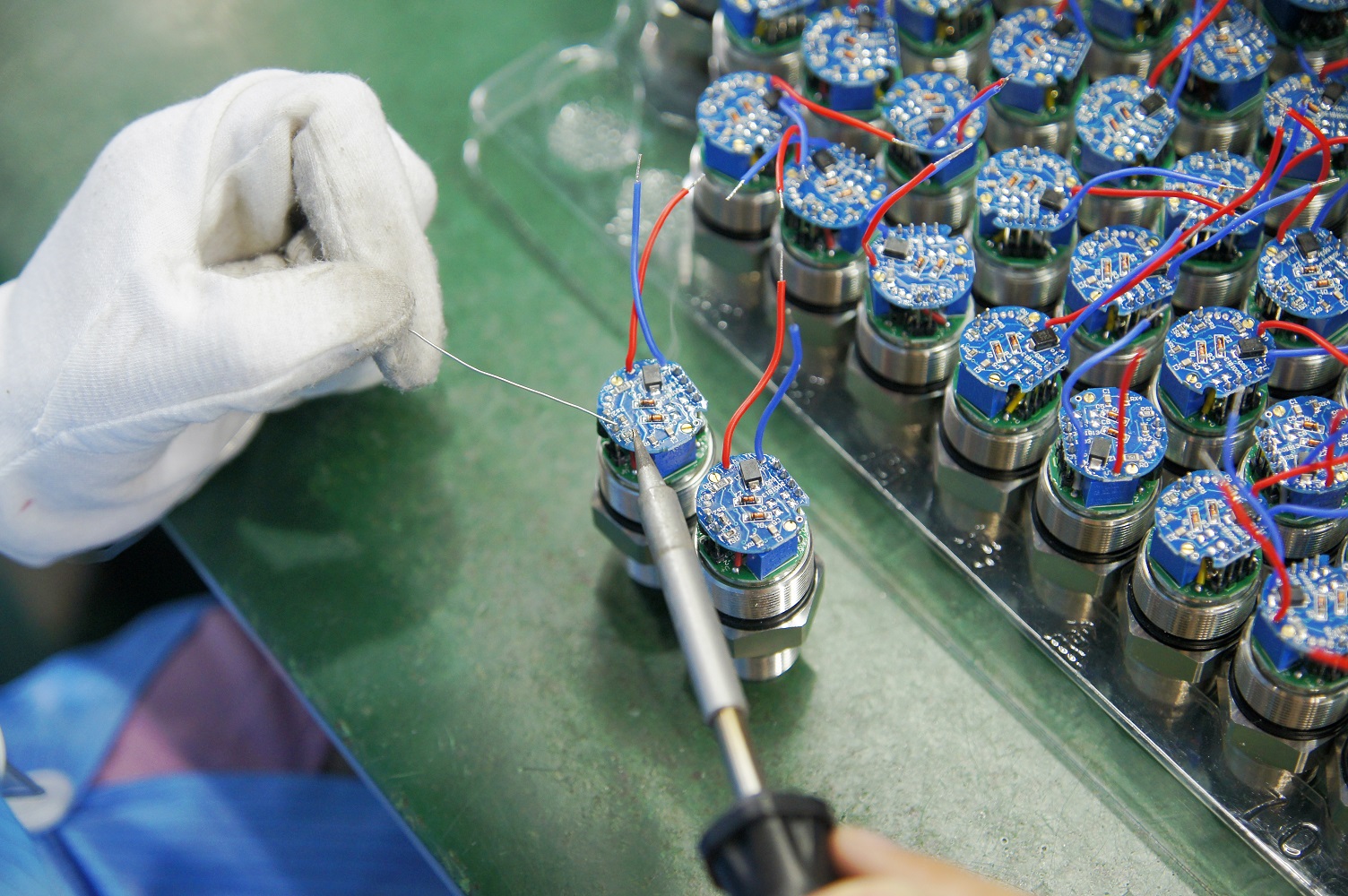 Recently, the exchange rate has gradually broken 