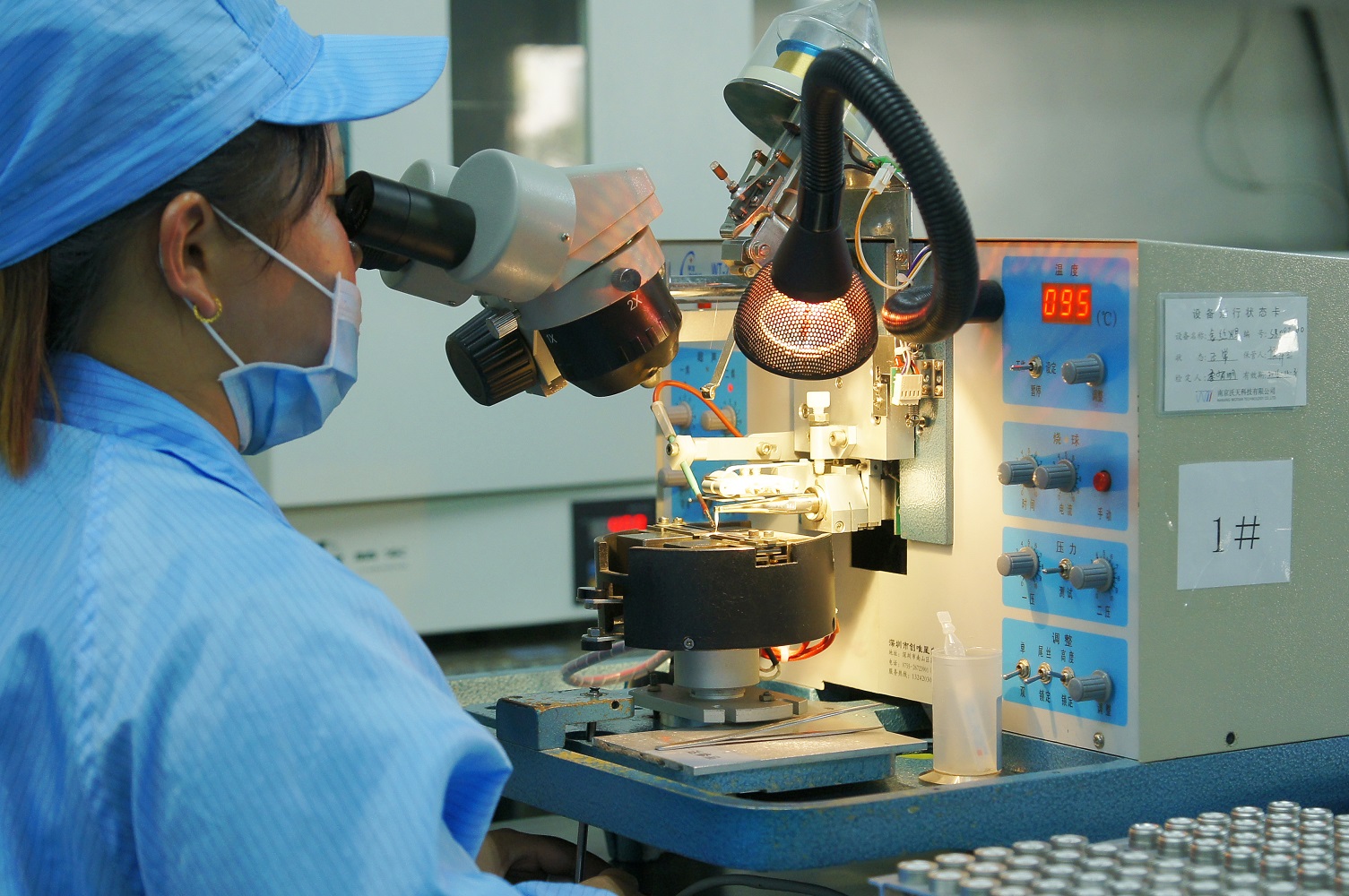 How do I install a pressure transmitter?