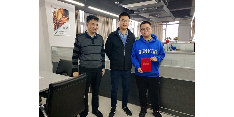Wotian holds the graduation ceremony of the 2021 technical department apprenticeship