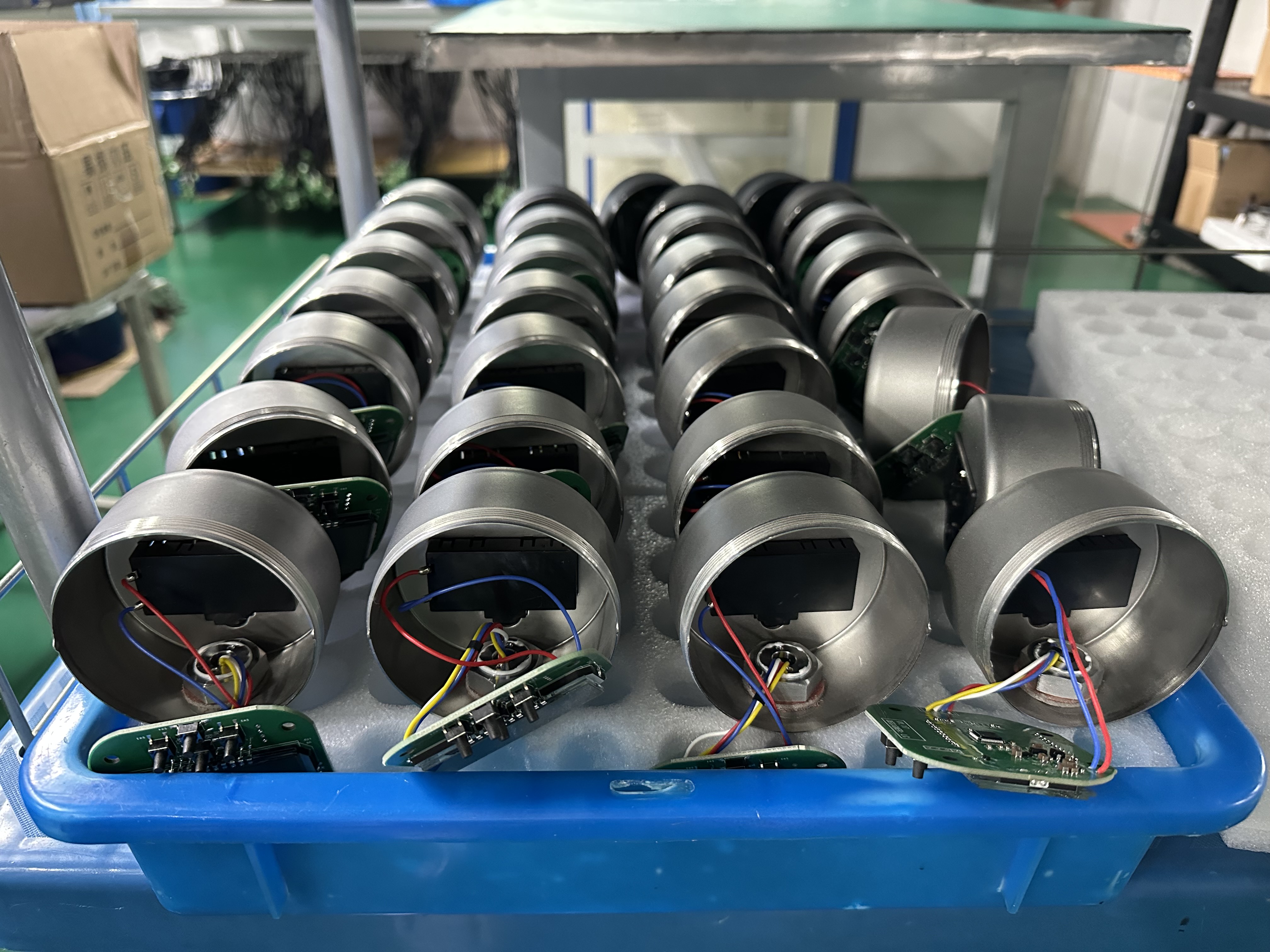 Why Digital Pressure Gauges Drift—and How Our Production Process Prevents It