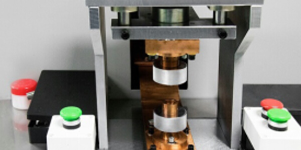 To achieve the goal of automatic production, wotian set up a laboratory