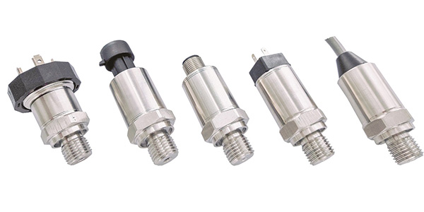 How to reduce the measurement error of the pressure transmitter?