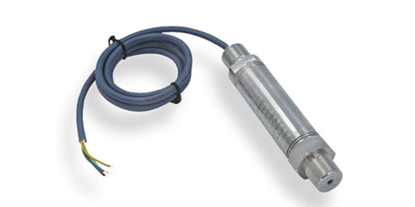 What are the principles and applications of pressure transmitters?