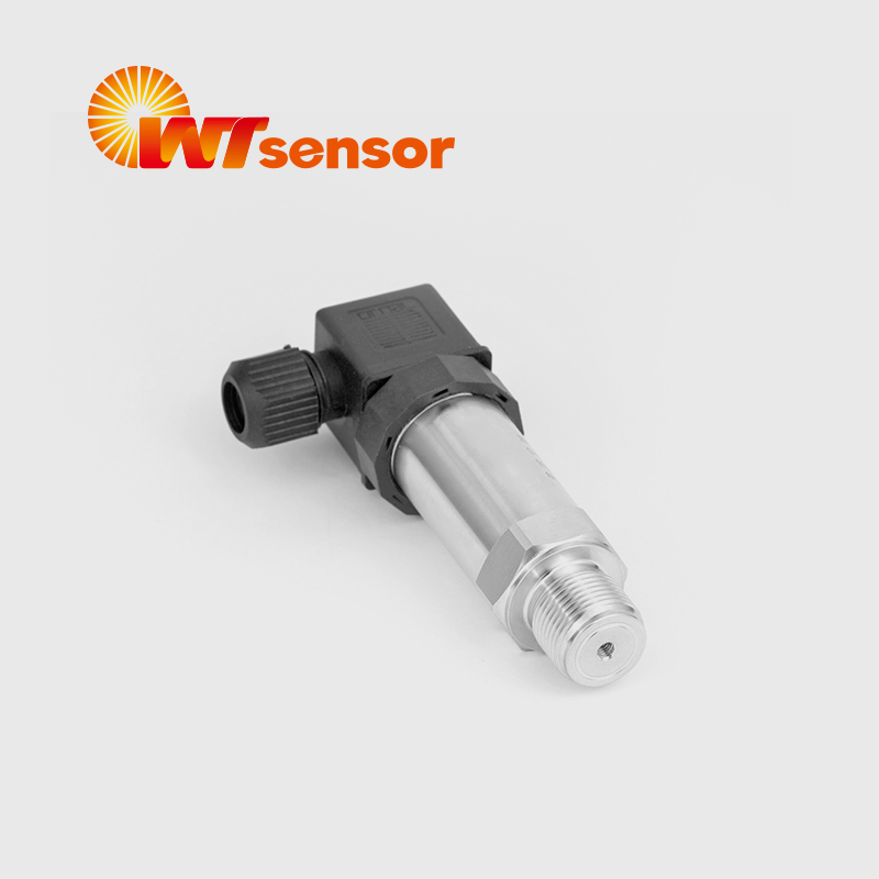 Industrial pressure sensor with diaplay PCM300